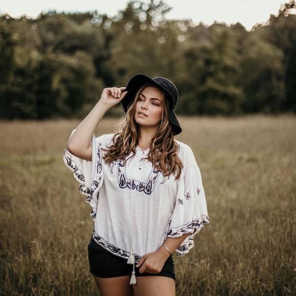 Meet your Posher, Samantha - Picture 7 of 13